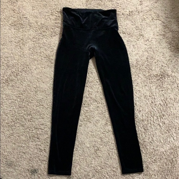 SPANX Ready To WOW Black Velvet Leggings Sz L - Picture 7 of 8